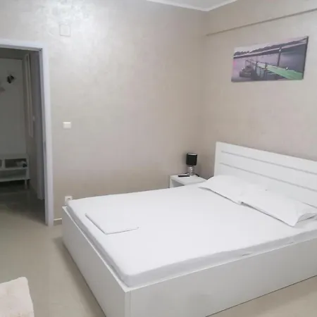Ferienwohnung Promenada 1-4 Năvodari Exterior foto