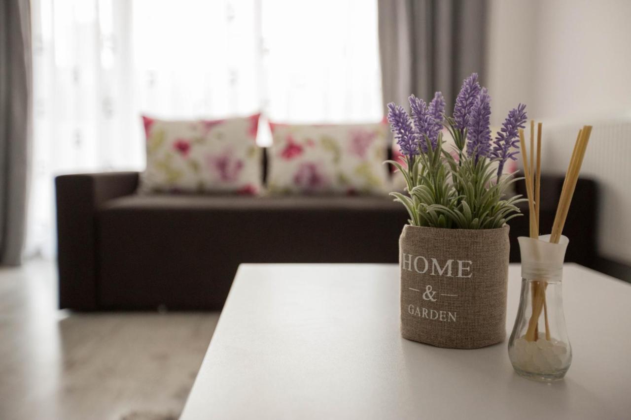 Apartment Promenada 1-4 *